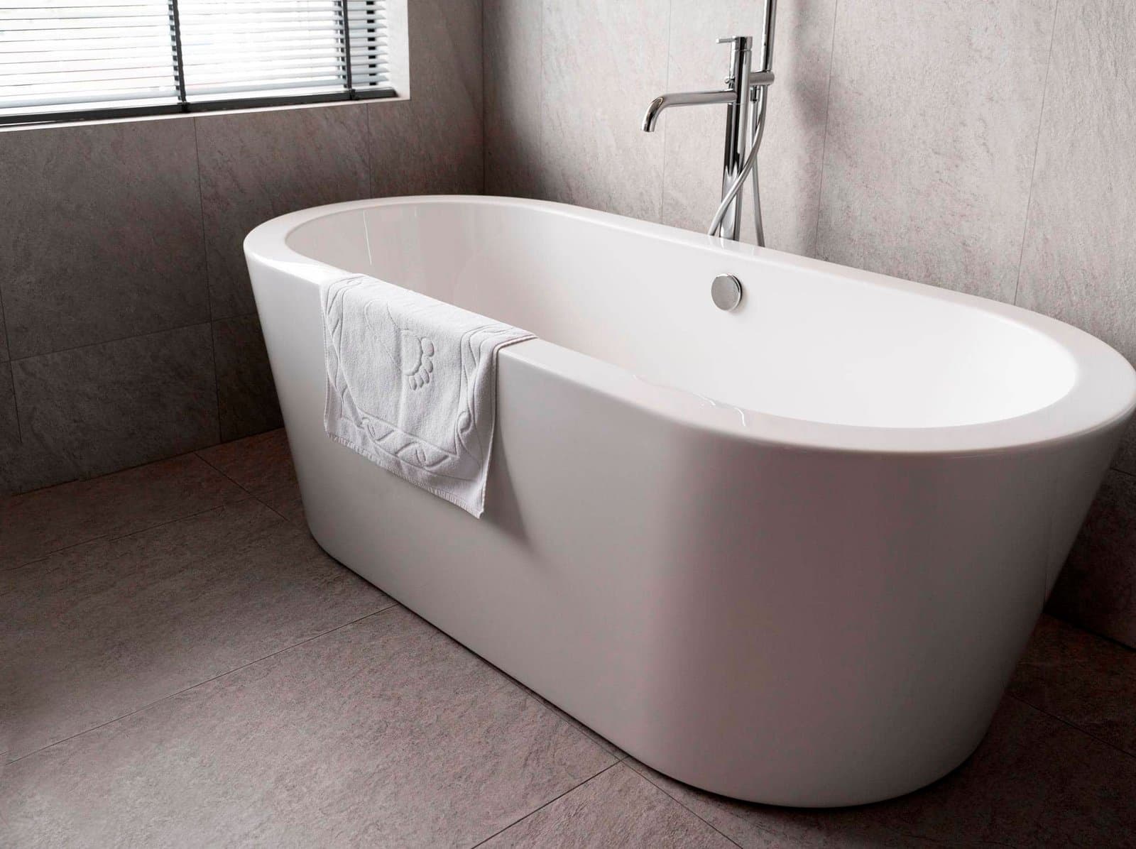 Modern bathroom